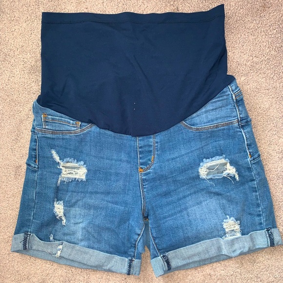 Blue Jean maternity shorts - Picture 1 of 2